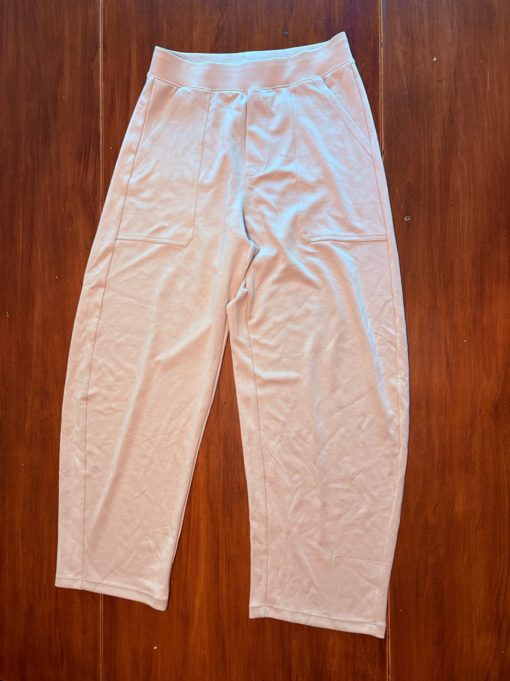 Women’s Tan Cropped Barrel Jogger Pants